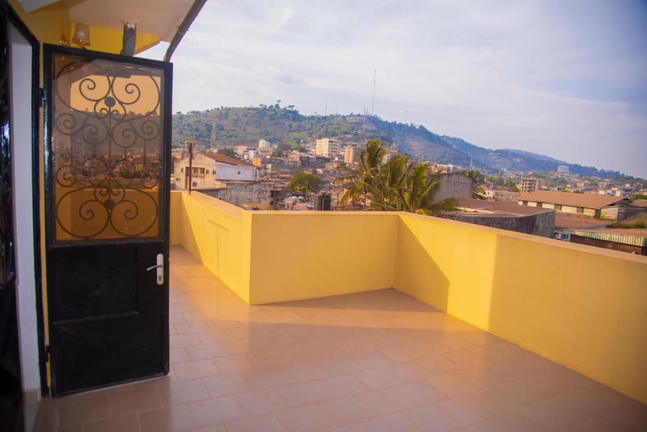 Appartement Meuble 2 Chambres Avec Salle De Bain - 1 Salon - 1E Cuisine - La Concorde - Quartier Nkomkana Yaounde Bagian luar foto